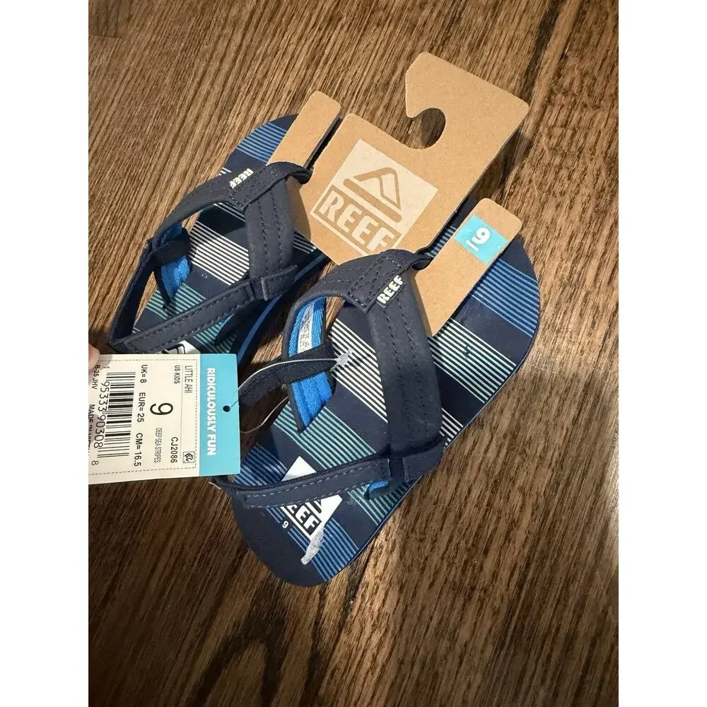Reef Flip Flops Boys Size 9 Little Ahi Sandals Navy Blue NEW NWT